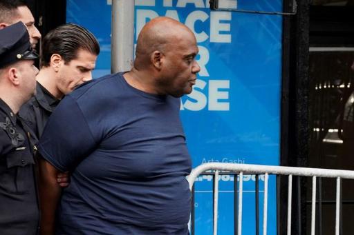 10:16 p.m. – Suspected NYC subway shooter pleads not guilty